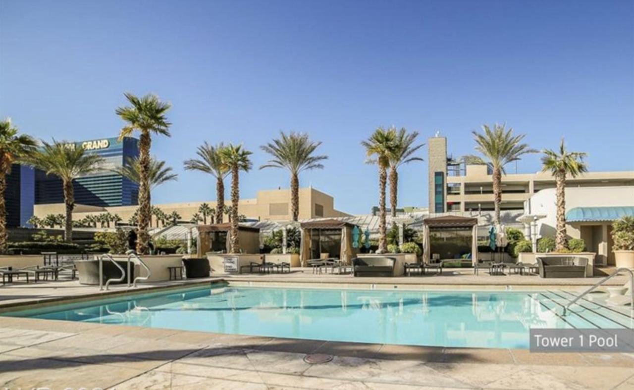 Balcony Full Strip View Suite Mgm Signature Free Valet لاس فيغاس المظهر الخارجي الصورة
