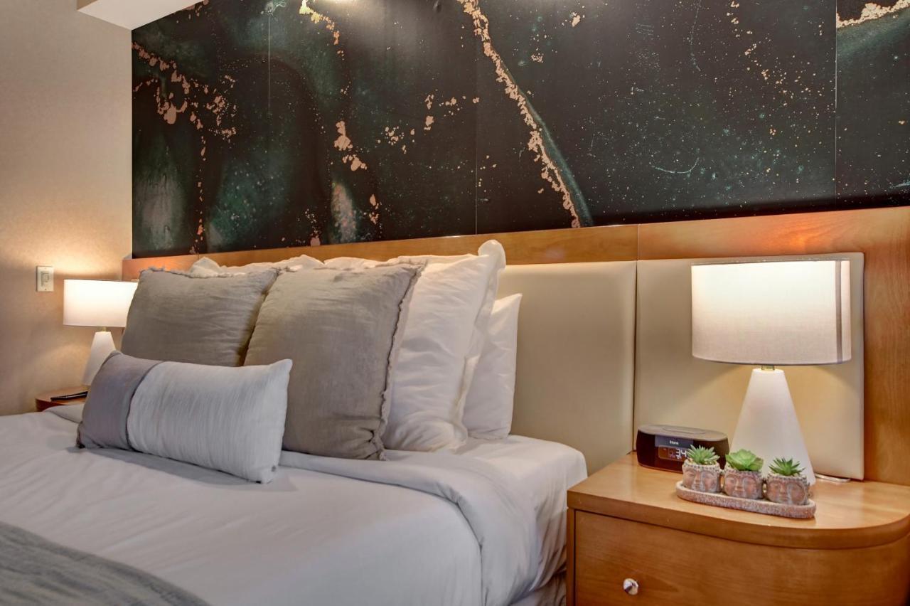 Balcony Full Strip View Suite Mgm Signature Free Valet لاس فيغاس المظهر الخارجي الصورة