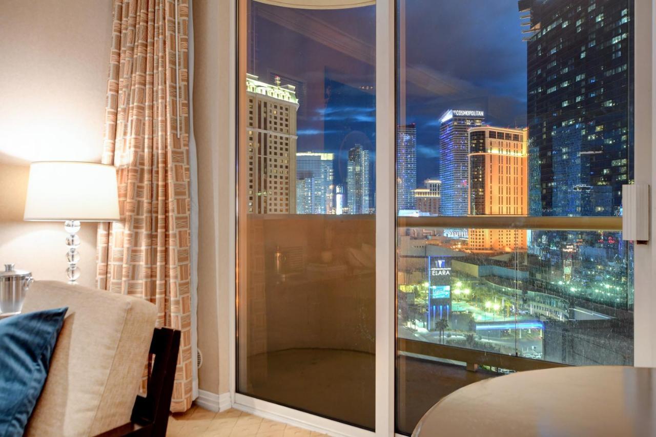 Balcony Full Strip View Suite Mgm Signature Free Valet لاس فيغاس المظهر الخارجي الصورة