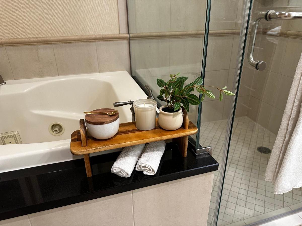 Balcony Full Strip View Suite Mgm Signature Free Valet لاس فيغاس المظهر الخارجي الصورة
